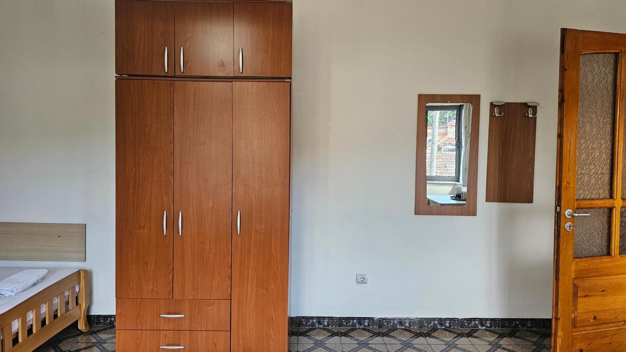 Angie'S Shared Villa Tam Tirana Exterior photo