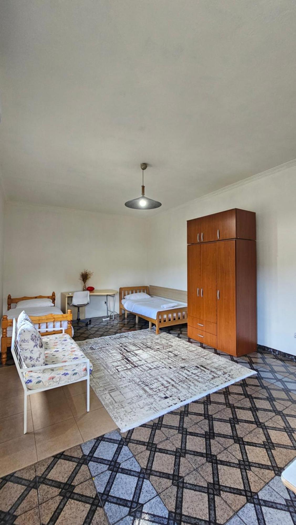 Angie'S Shared Villa Tam Tirana Exterior photo